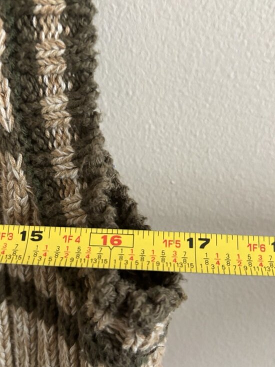 Liz Wear Sweater Vest Floral Medium Grandma Cottage Cable Knit Tan Pink Green - Picture 9 of 9